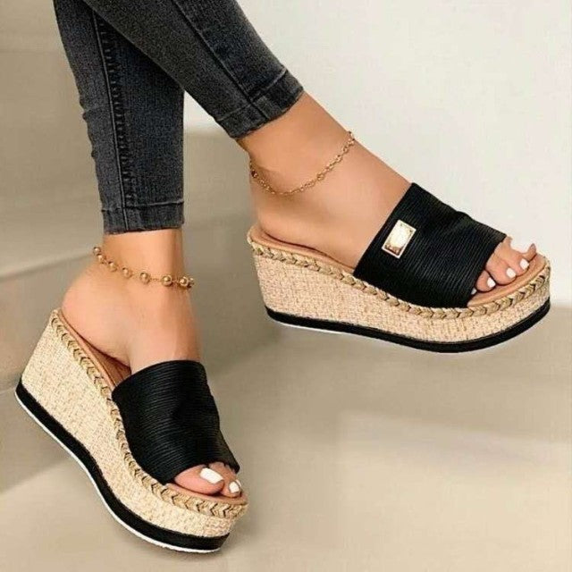Best Seller TheWetherly Women’s High-Bottom Sandals